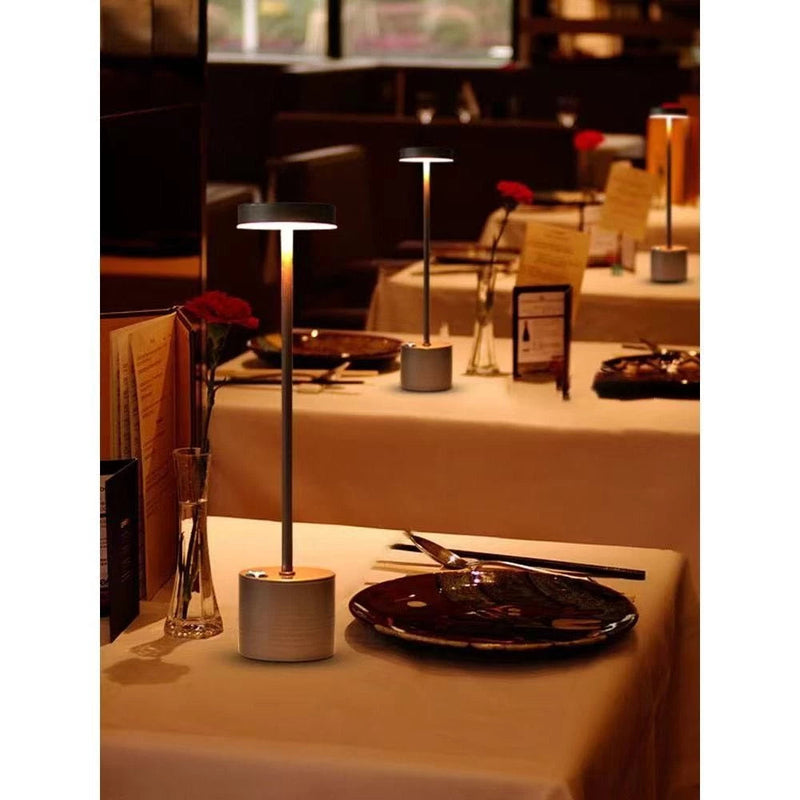 Luminária de Mesa Recarregável Sem Fio